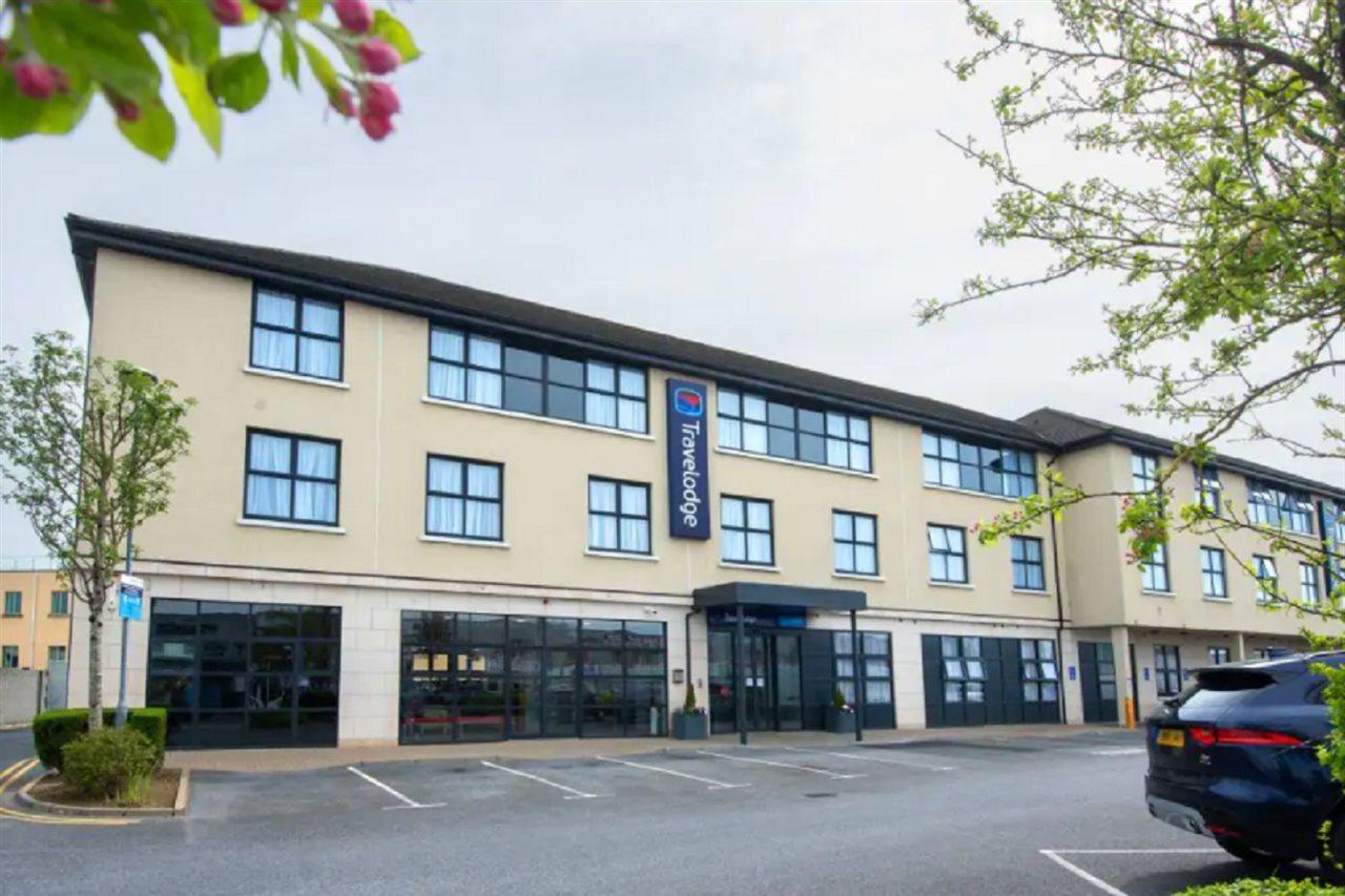 Travelodge Plus Galway Kültér fotó