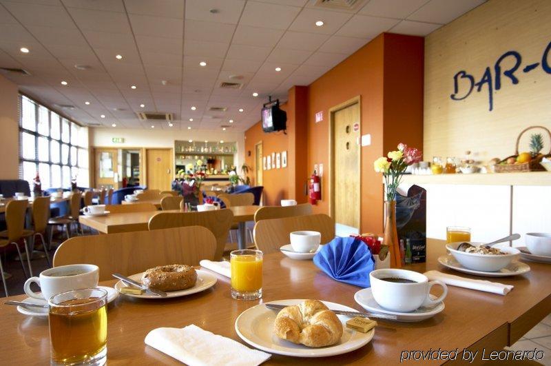 Travelodge Plus Galway Kültér fotó